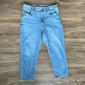 American Eagle Blue Mom Jean